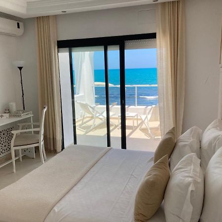 Dar Corniche La Marsa (Adults Only) Hotel Bagian luar foto