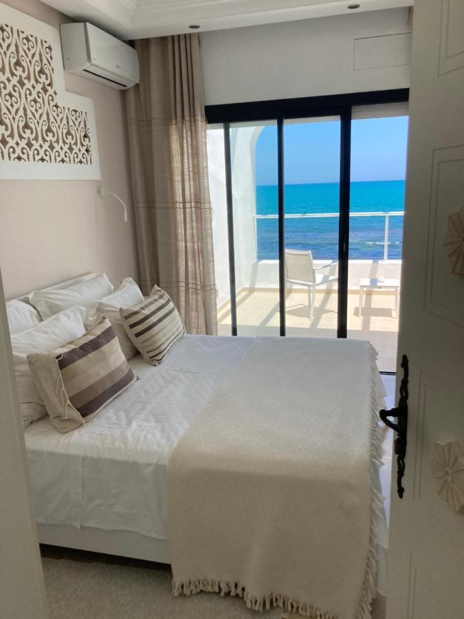 Dar Corniche La Marsa (Adults Only) Hotel Bagian luar foto