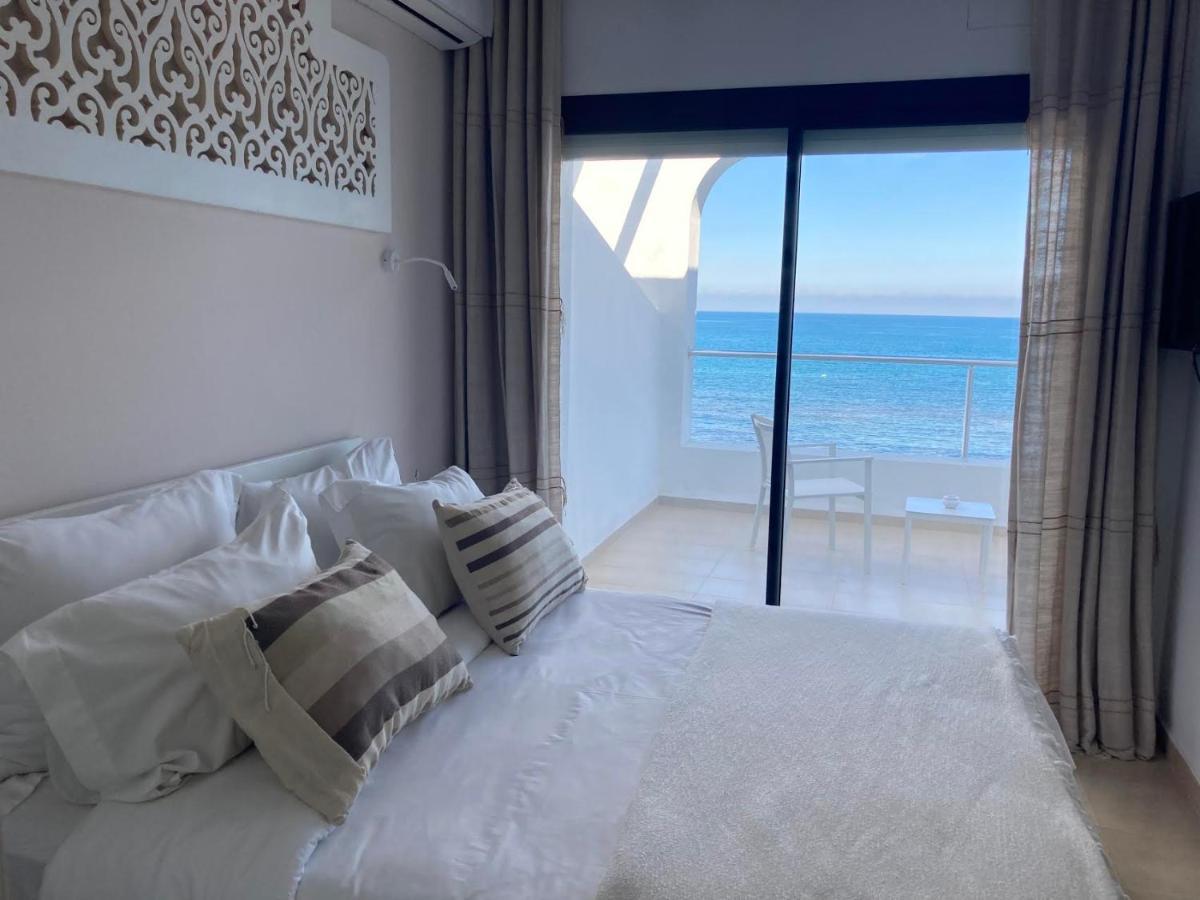 Dar Corniche La Marsa (Adults Only) Hotel Bagian luar foto